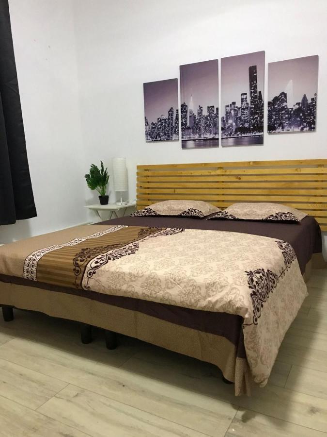 Large Apartment City Centre Bucharest Luaran gambar