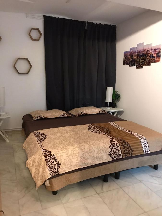 Large Apartment City Centre Bucharest Luaran gambar